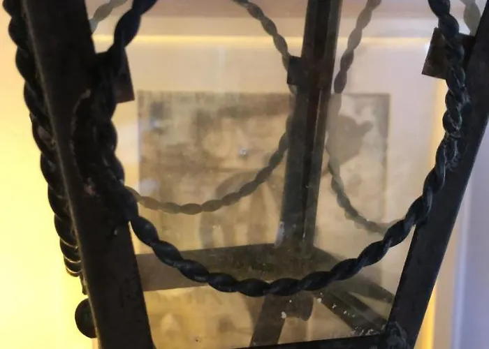 Hypate, Traditional Island * האלקי